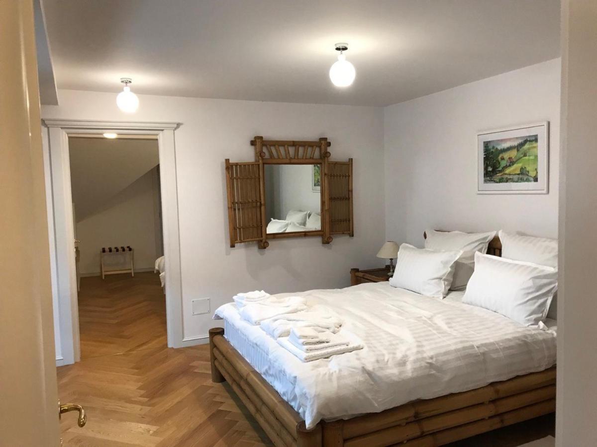 Augsburg Apart Piatra Neamţ Exterior foto