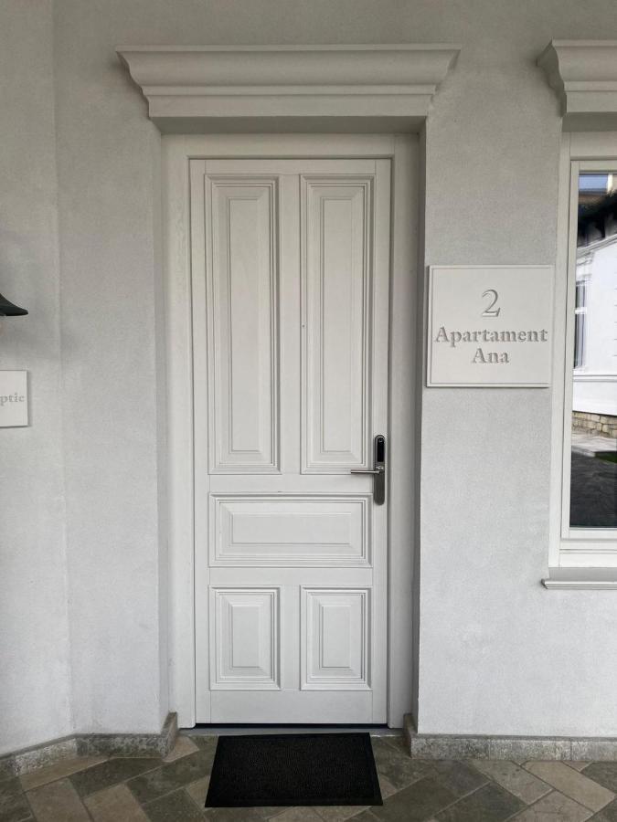 Augsburg Apart Piatra Neamţ Exterior foto